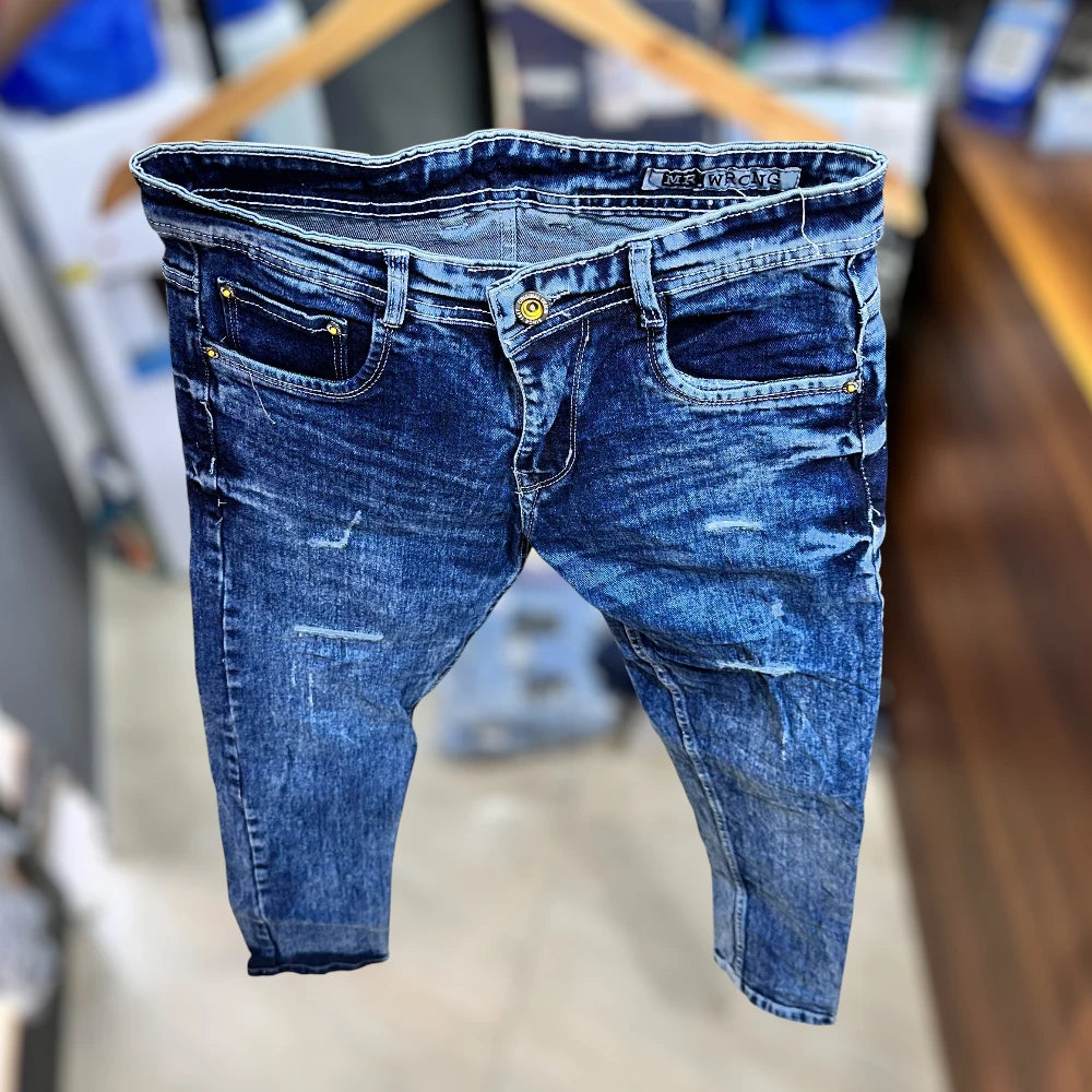 Damage jeans