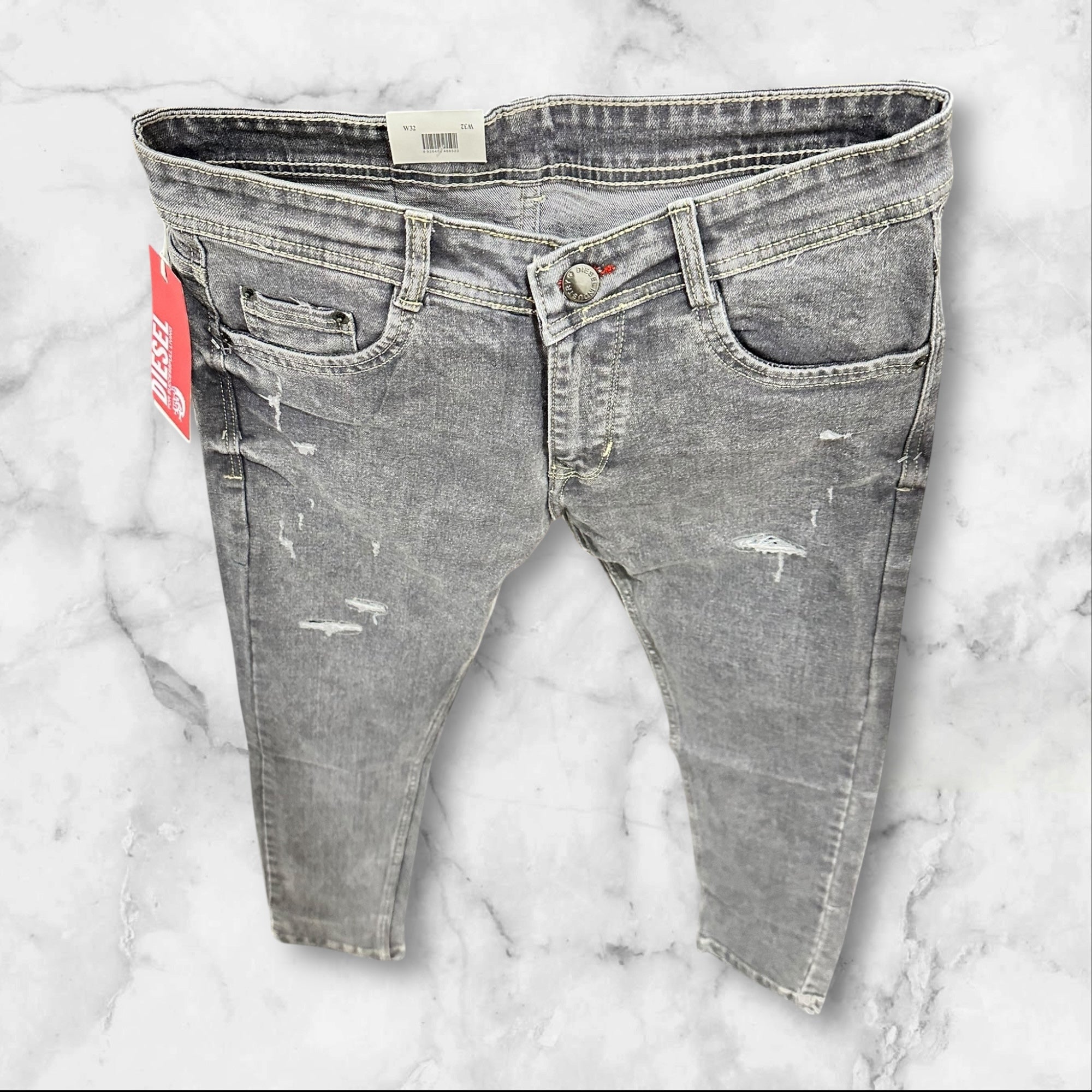 Damage jeans