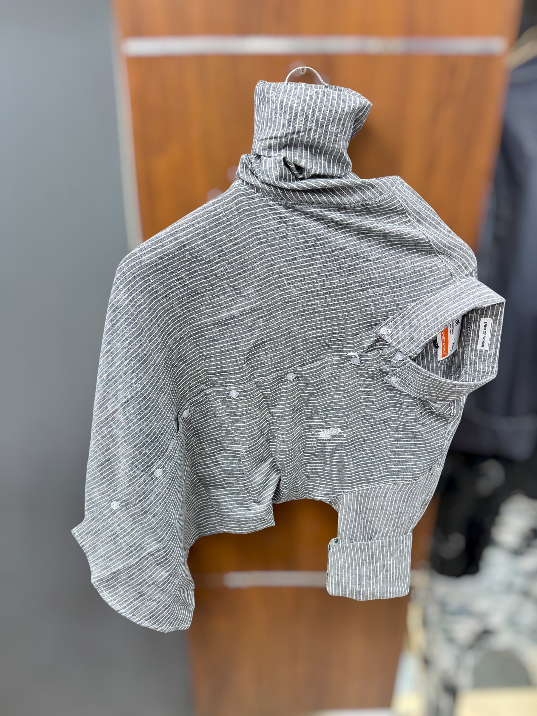 LIne  shirt US