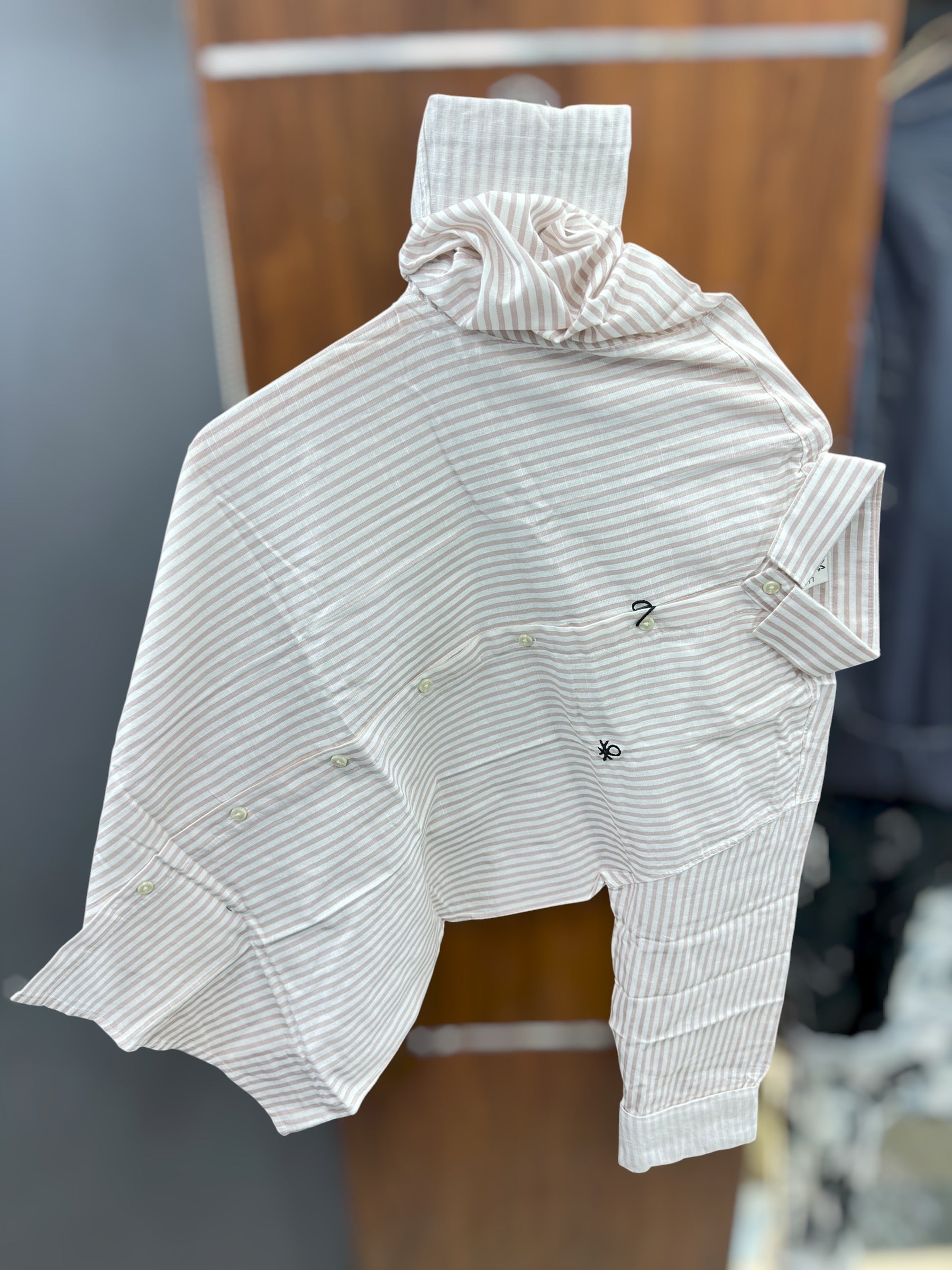 Line shirt