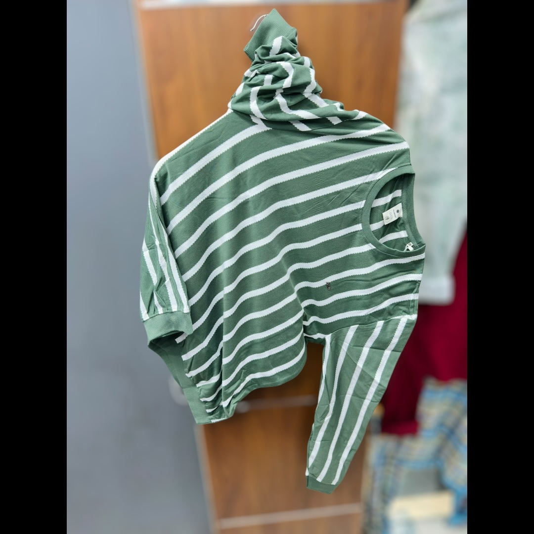 Full sleeve strips T-shirt