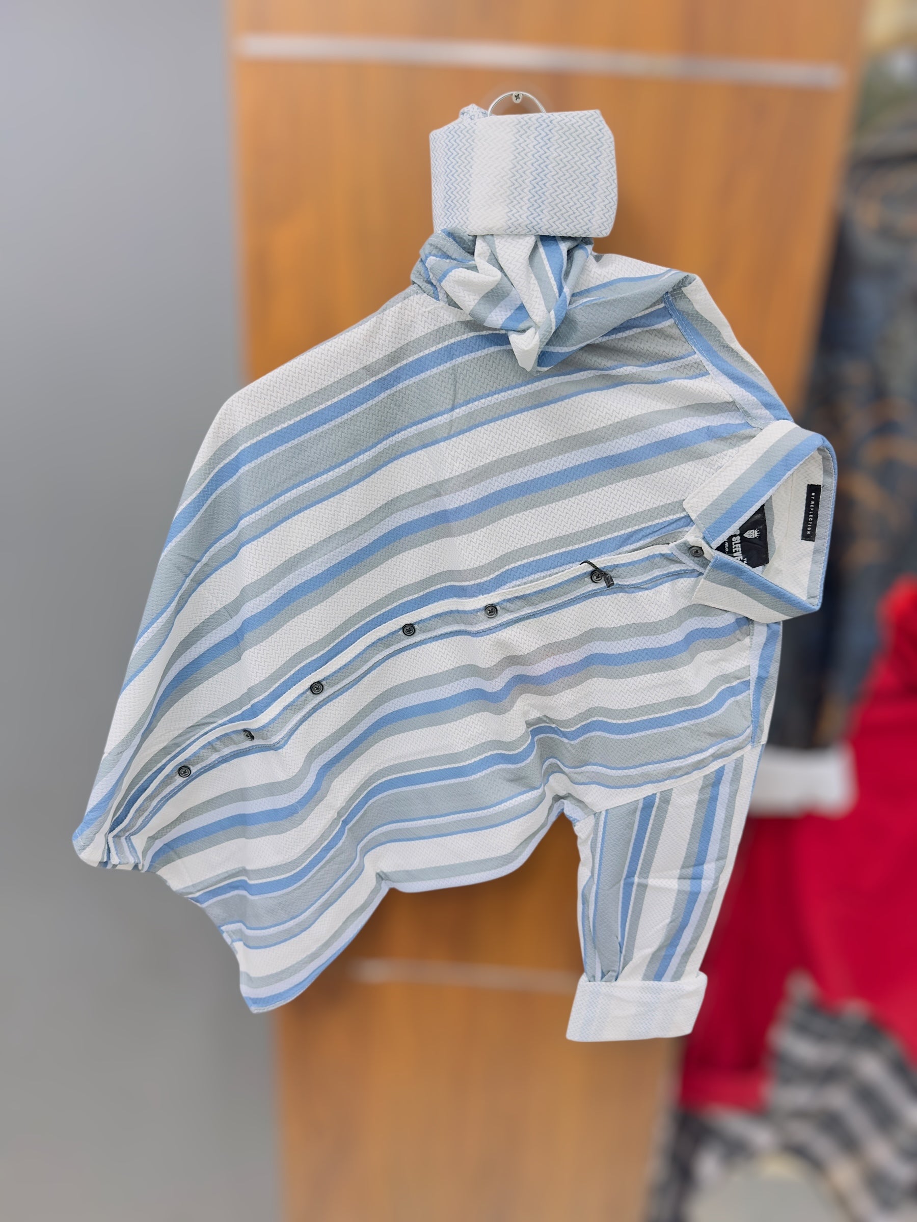 Line shirt