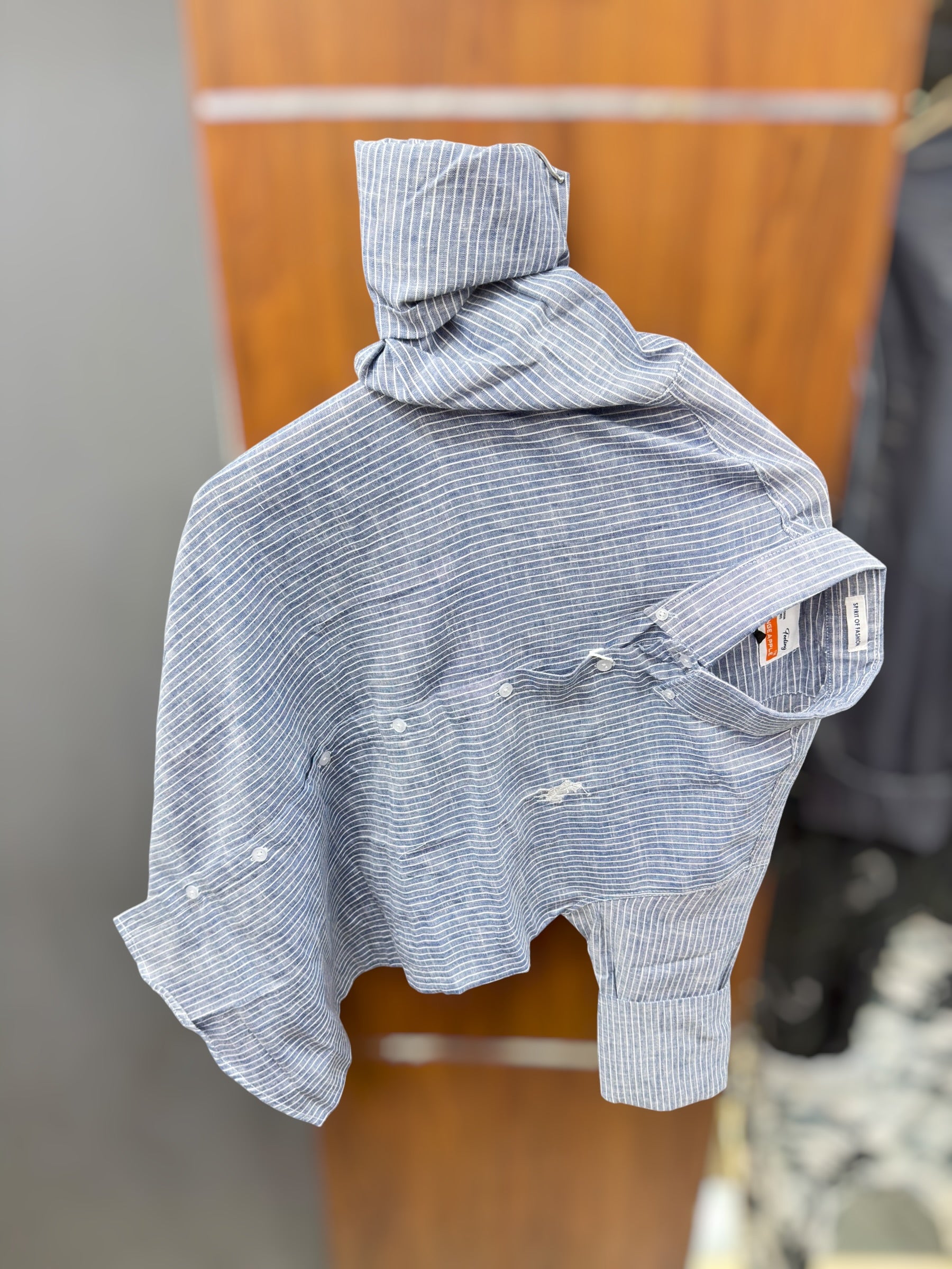 LIne  shirt US