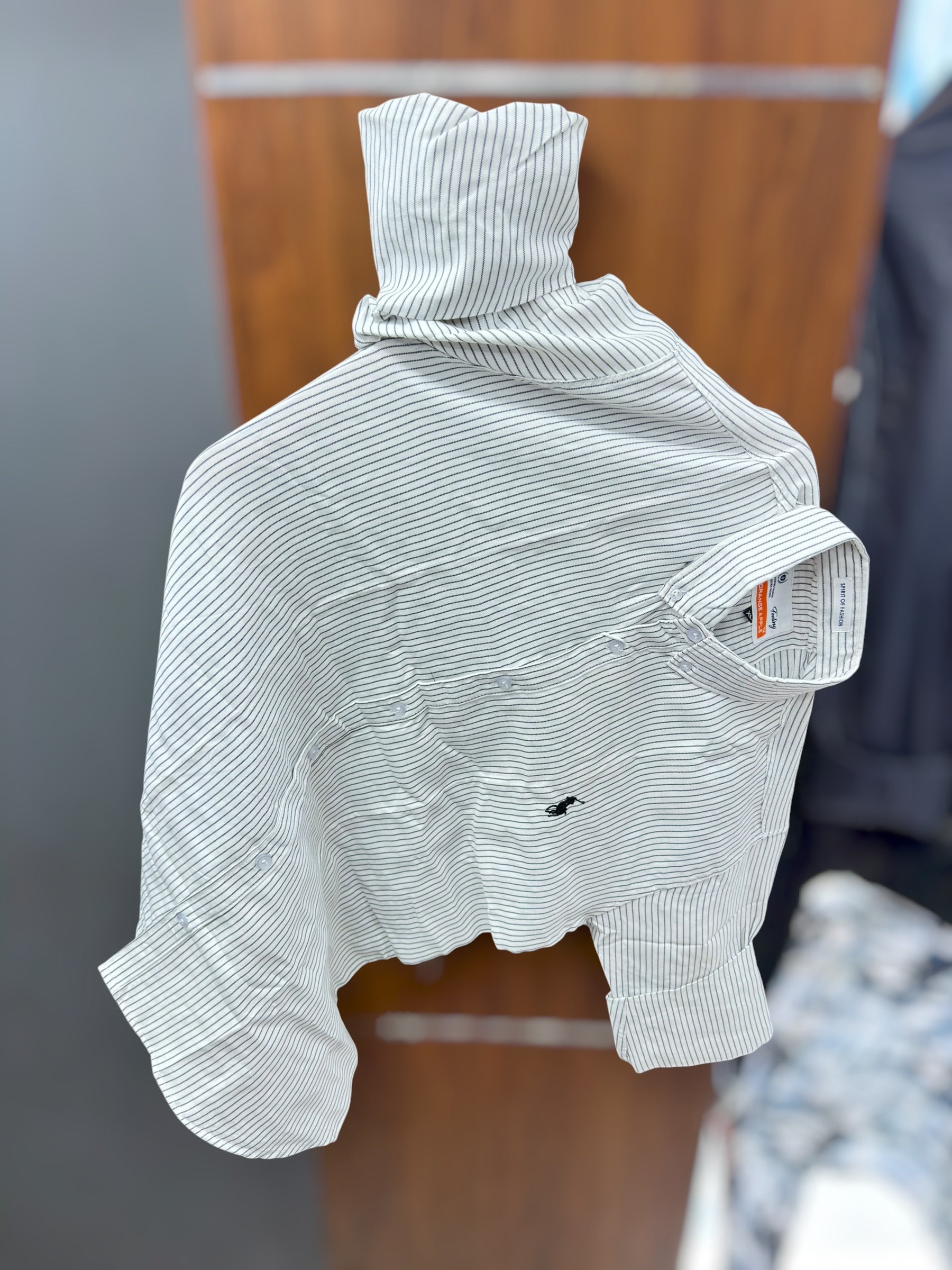 LIne  shirt US nw