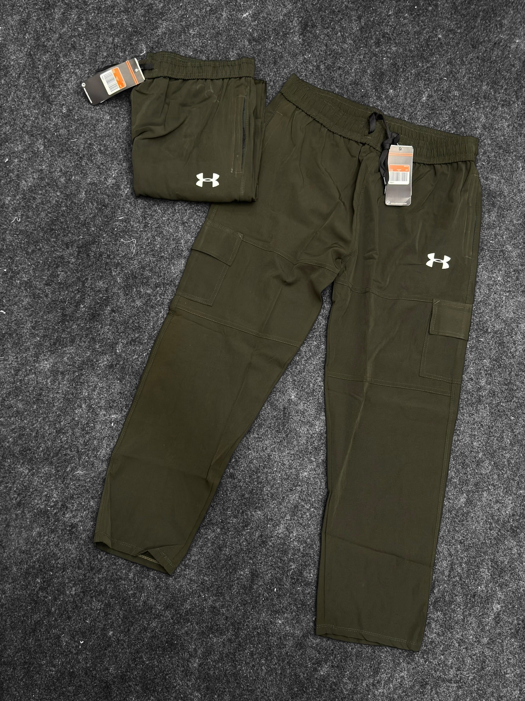 Six pocket track pant Dark green