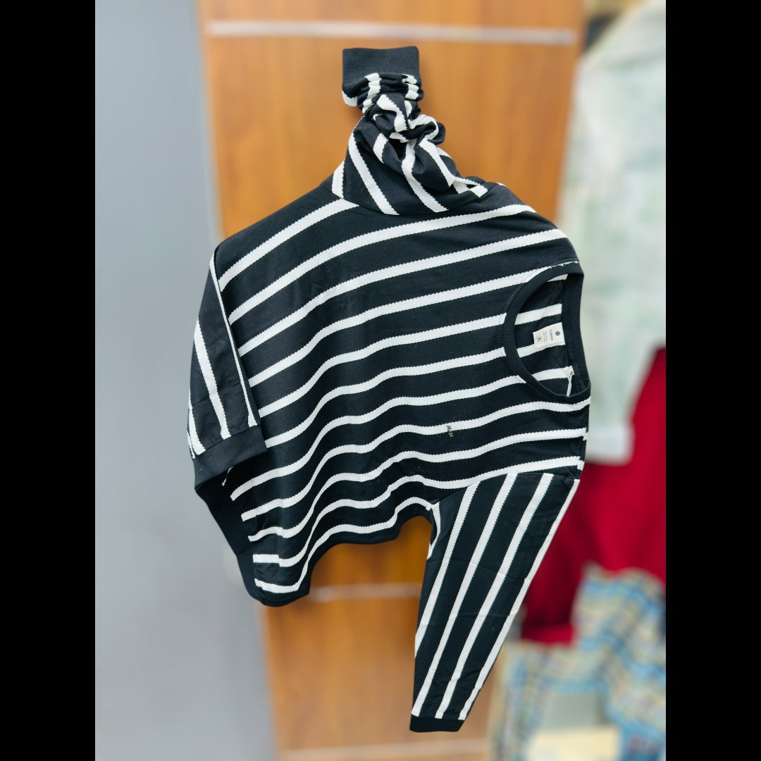 Full sleeve strips T-shirt